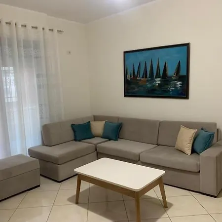 Perla Apartment *